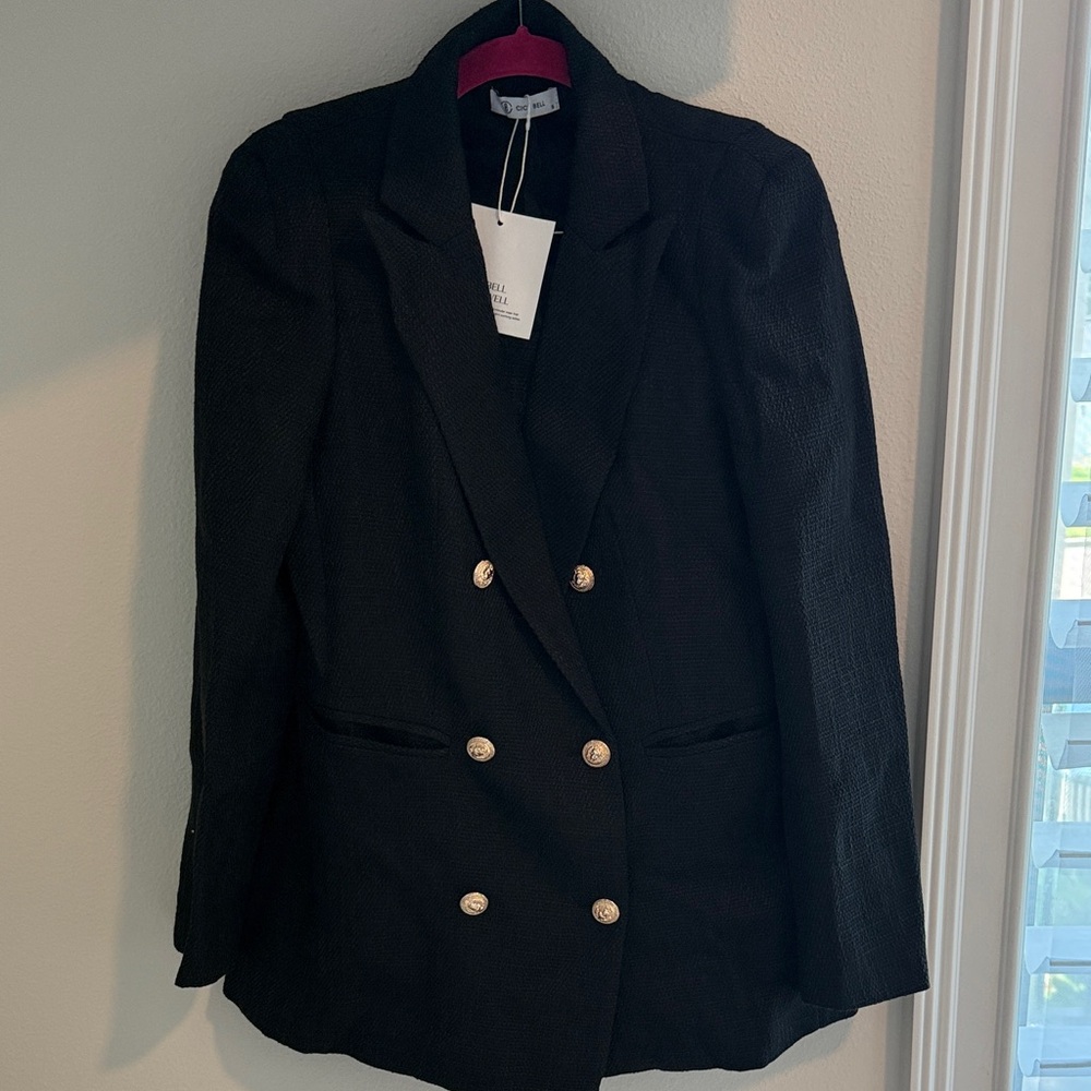 Chic Black Double-Breasted Women's Blazer